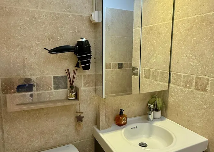 Le Paradis' C'est Ici *